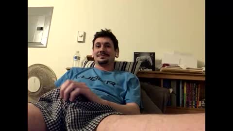 TwinkyMcgee online show from 11.10.25