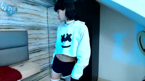 twinslovers_ online show from 11.25.25