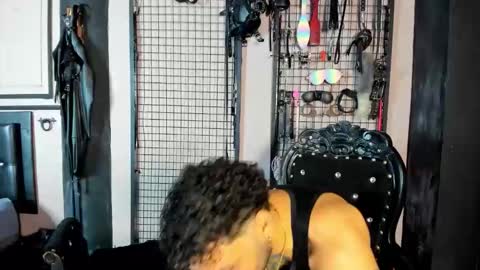 Clio  Tadeo online show from 02.02.26