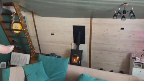    Guys Help us get more thumbs up.  Show your love its important to us online show from 02.08.26