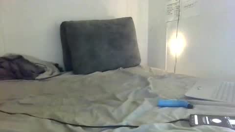 twizzytoxic22 online show from 10.04.25