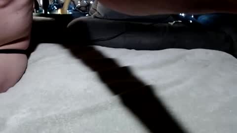 Snapshot of twobeaucoup chatting on 03.06.25 twobeaucoup online show from 03.06.25