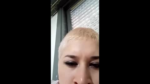 Snapshot of twoentyseven chatting on 11.01.25 twoentyseven online show from 11.01.25