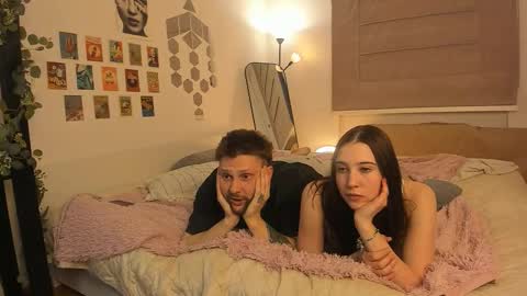 Snapshot of twoinframe chatting on 02.17.26 twoinframe online show from 02.17.26