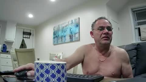 Twopeopleinlove online show from 01.12.26