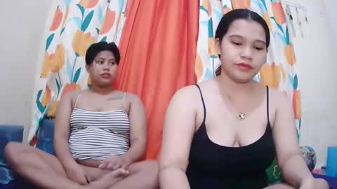 Lyn and lea online show from 02.07.25