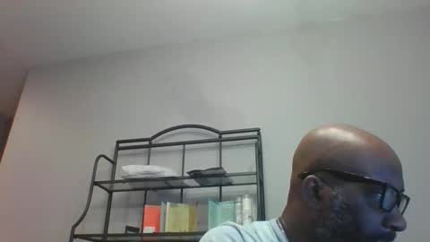 Snapshot of txmrman chatting on 11.19.25 txmrman online show from 11.19.25