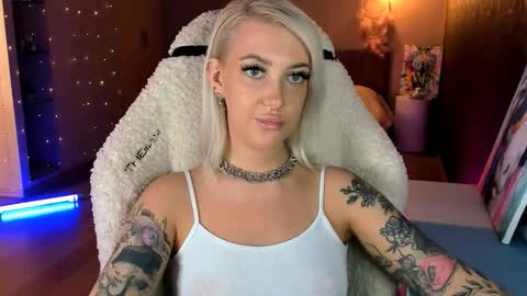 Miley online show from 03.12.26