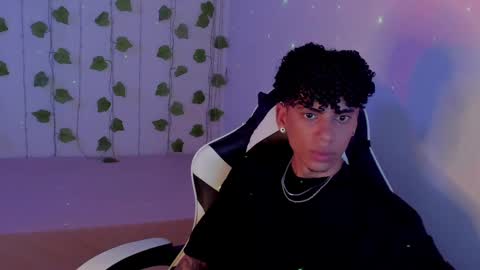 Tyler Garcia  online show from 02.01.25