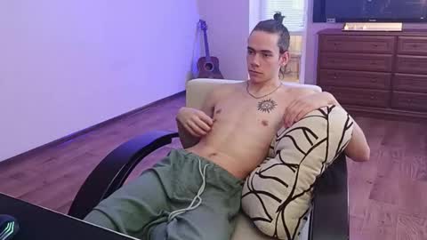 Tyler and Chris online show from 10.24.25