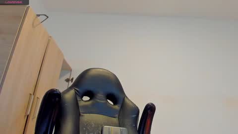     online show from 01.23.25