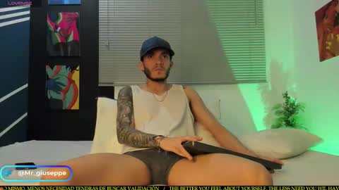 tylergiuseppe_ online show from 02.06.26