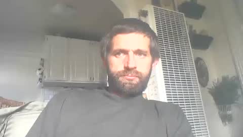 tylerweist727678265 online show from 12.01.25