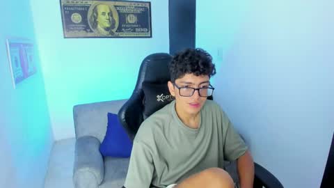   online show from 02.08.25