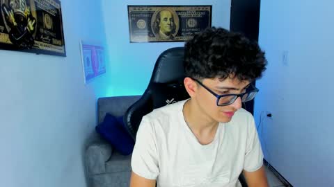   online show from 03.01.25