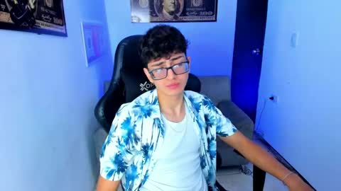   online show from 03.05.25