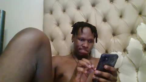 Snapshot of tyrock30 chatting on 11.22.25 tyrock30 online show from 11.22.25