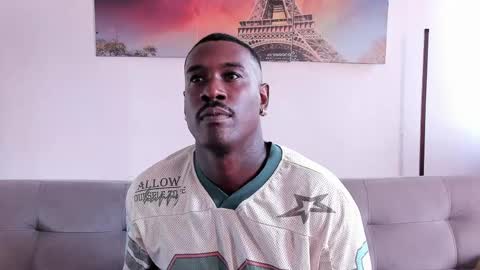 Snapshot of tyron_rulers chatting on 05.10.26 Dvid Rullers online show from 05.10.26