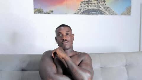 Snapshot of tyron_rulers chatting on 05.11.26 Dvid Rullers online show from 05.11.26