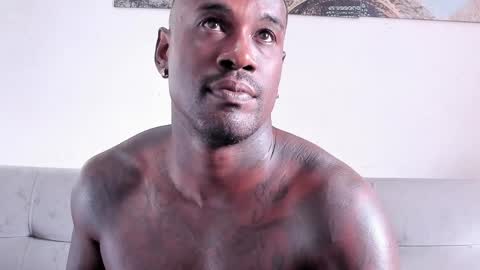 Snapshot of tyron_rulers chatting on 05.18.26 Dvid Rullers online show from 05.18.26