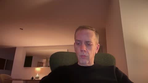 Snapshot of tyronev70 chatting on 01.10.26 Ty online show from 01.10.26