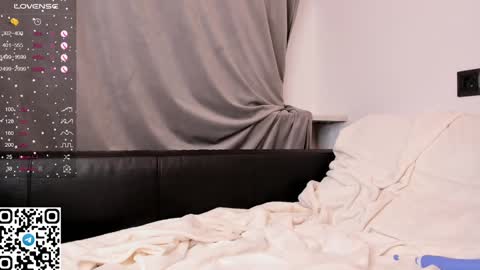 Christine 3 Next broadcast tomorrow at 2100 GMT 5 online show from 01.23.25