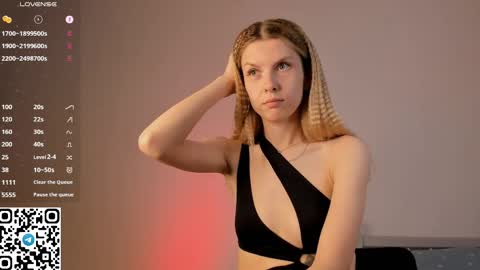 Christine 3 Next broadcast tomorrow at 2100 GMT 5 online show from 05.13.26