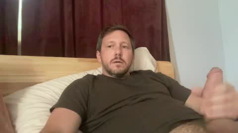 Snapshot of u28005 chatting on 07.19.26 u28005 online show from 07.19.26