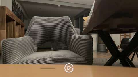 ueberdruck01 online show from 09.12.25