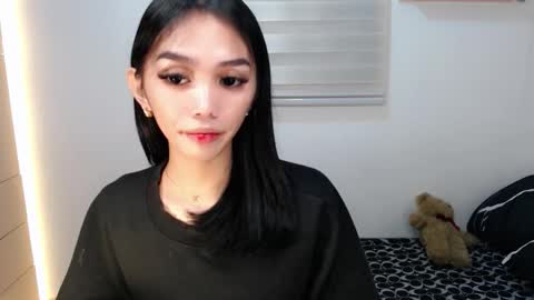 Snapshot of ughliah chatting on 09.26.25 urbbgirl alliah online show from 09.26.25