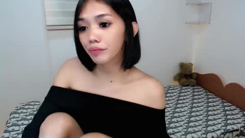 urbbgirl alliah online show from 10.25.25