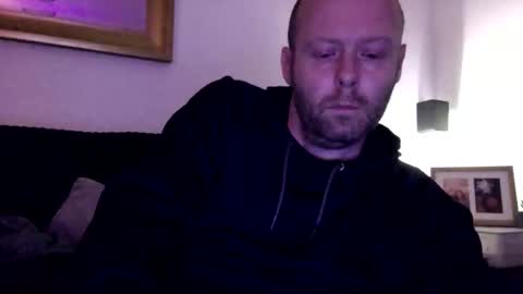 ukmatty3 online show from 12.03.25