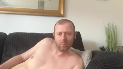 ukmatty3 online show from 04.17.26