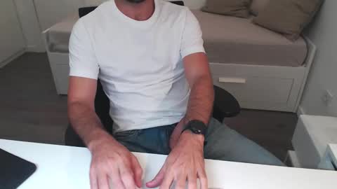 Ulep online show from 10.08.25