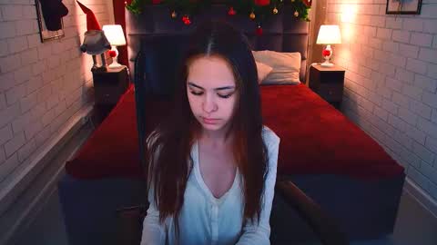 Ulia online show from 01.11.26