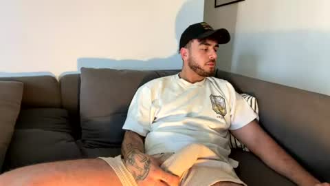 Snapshot of ulisesroca chatting on 07.11.26 ulisesroca online show from 07.11.26