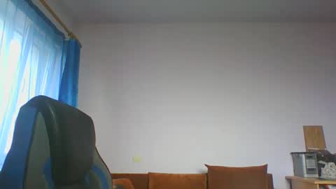 Snapshot of ulmeni4 chatting on 02.18.26 ulmeni4 online show from 02.18.26