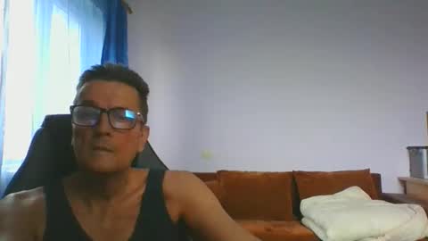 ulmeni7 online show from 11.29.25