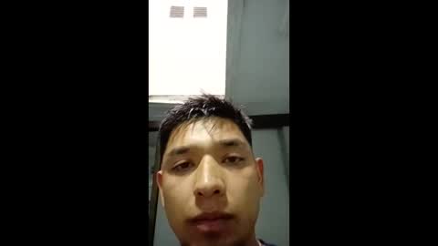 ulosdeabajo04 online show from 06.04.26