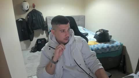 Snapshot of ulxer chatting on 04.30.26 hi im mike tyson - online show from 04.30.26
