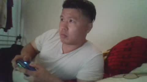 Snapshot of umdenny chatting on 04.10.26 Dennythetruth online show from 04.10.26