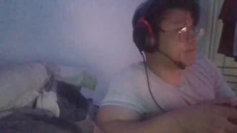 Snapshot of umdenny chatting on 04.17.26 Dennythetruth online show from 04.17.26