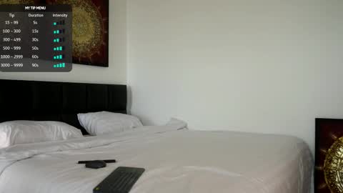 Sasha online show from 11.15.25