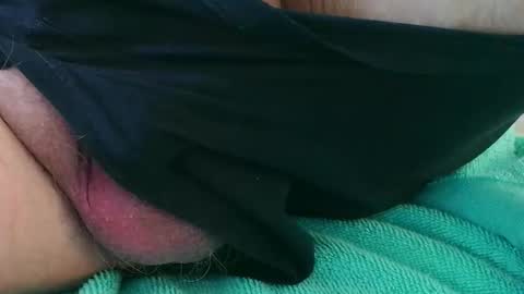 Snapshot of uncut_small_bi chatting on 05.18.26 uncut_small_bi online show from 05.18.26
