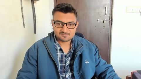 Snapshot of uncutraja chatting on 12.30.24 uncutraja online show from 12.30.24