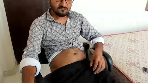 Snapshot of uncutraja chatting on 03.03.25 uncutraja online show from 03.03.25