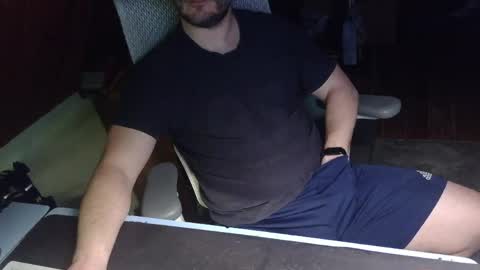 Under the desk online show from 04.17.26