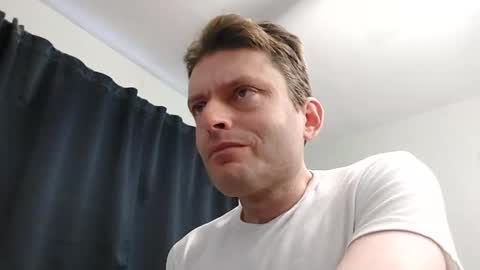 undress me online show from 03.11.25