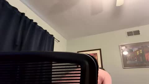 Snapshot of undress_me_ chatting on 04.25.26 undress me online show from 04.25.26
