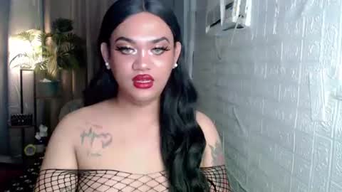 Snapshot of unforgettable_sin chatting on 09.11.25 Bella Shamara Odett online show from 09.11.25